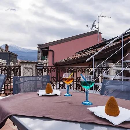 Bed & Breakfast Etnaglossa